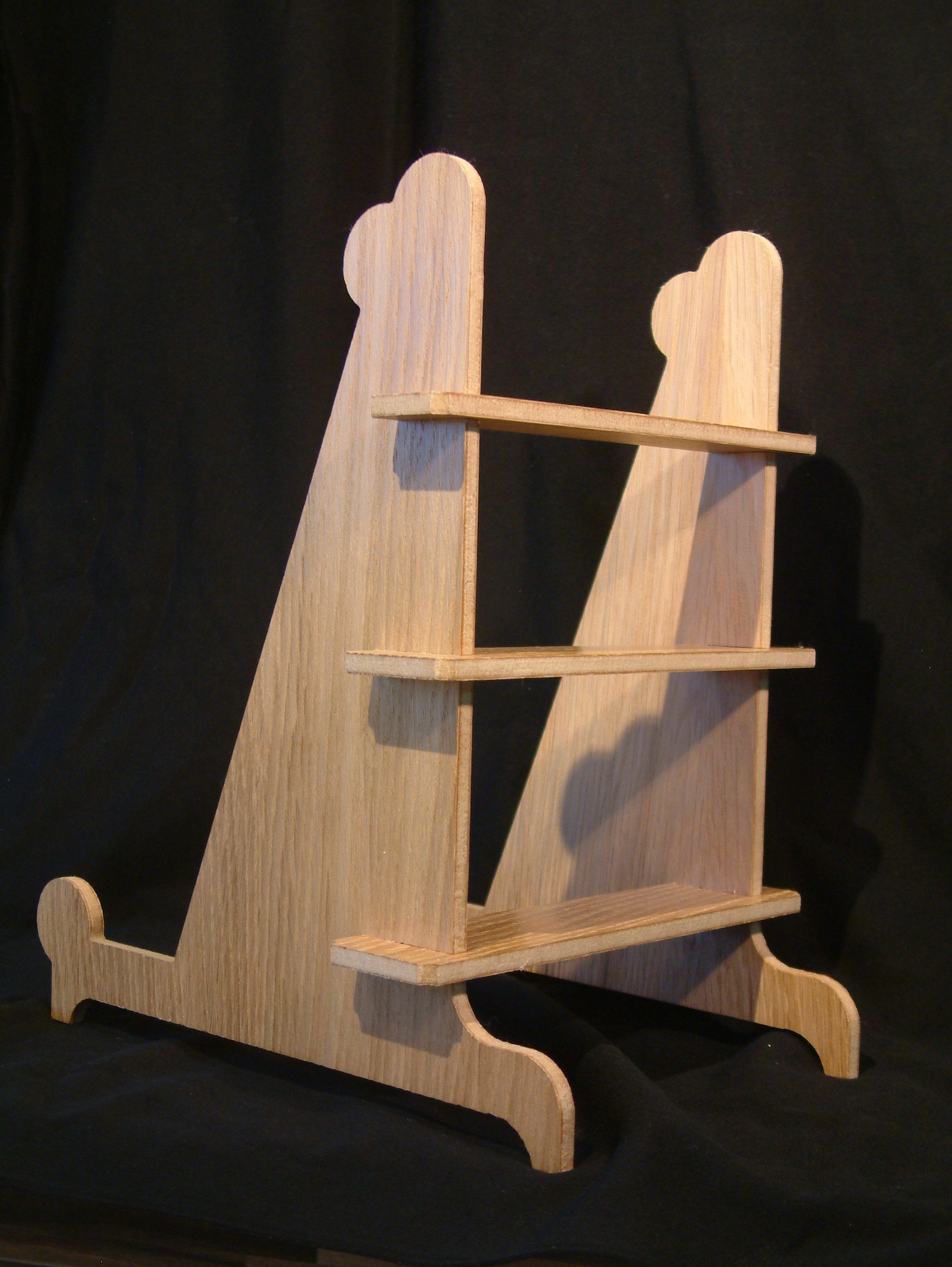 Wooden Plate Stand in Oak Veneer - Ashbrook Woodcraft